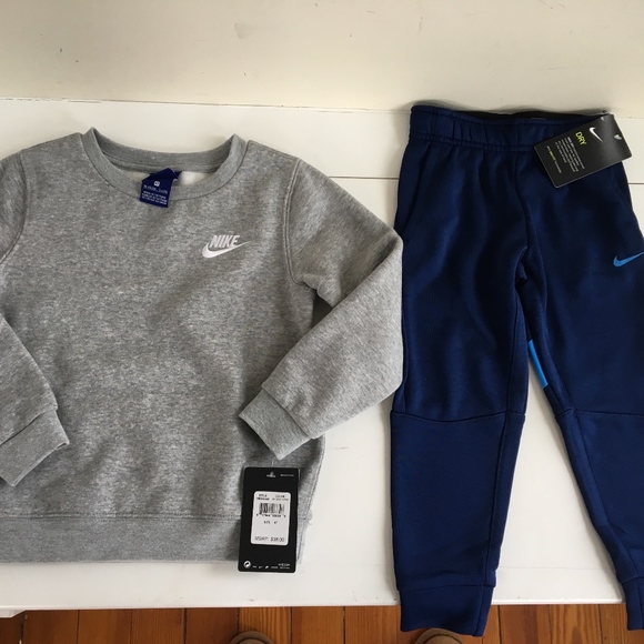 nike sweatsuit 4t